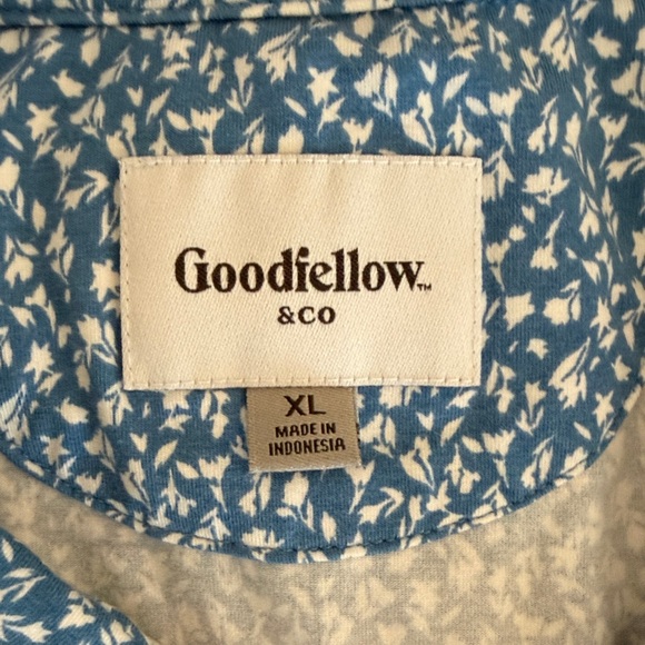 Men's Lightweight Blue and White Floral Polo XL - Picture 3 of 3